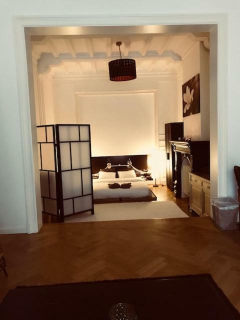 Chic Cocoon Guest House Saint-Gilles Exteriör bild