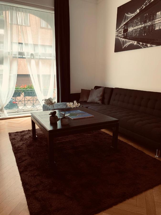 Chic Cocoon Guest House Saint-Gilles Exteriör bild