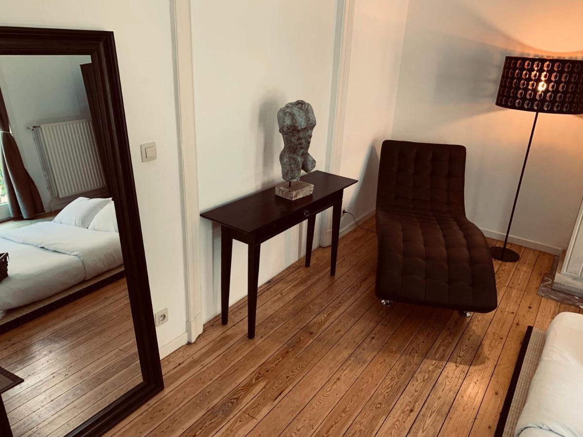 Chic Cocoon Guest House Saint-Gilles Exteriör bild